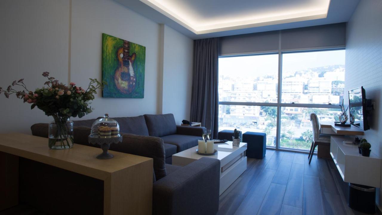 The Stay Furnished Apartments Dbayeh Esterno foto