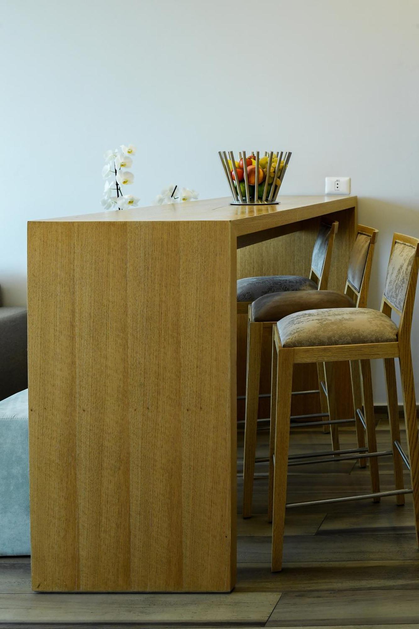 The Stay Furnished Apartments Dbayeh Esterno foto