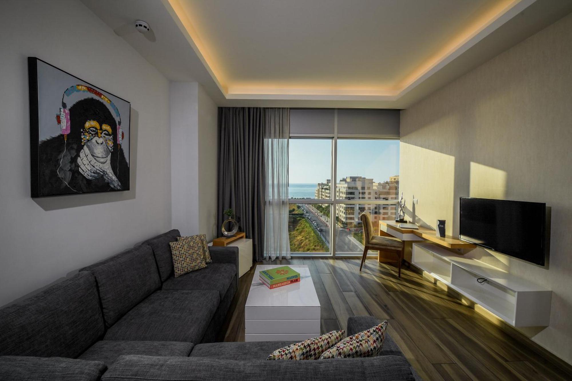 The Stay Furnished Apartments Dbayeh Esterno foto