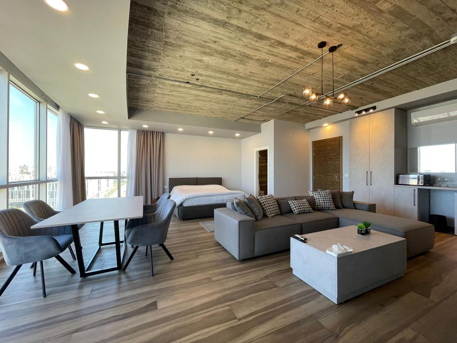 The Stay Furnished Apartments Dbayeh Esterno foto