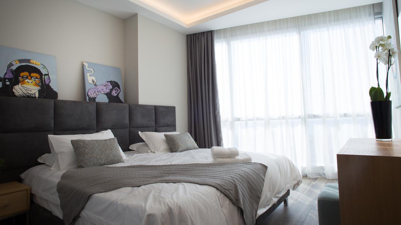 The Stay Furnished Apartments Dbayeh Esterno foto