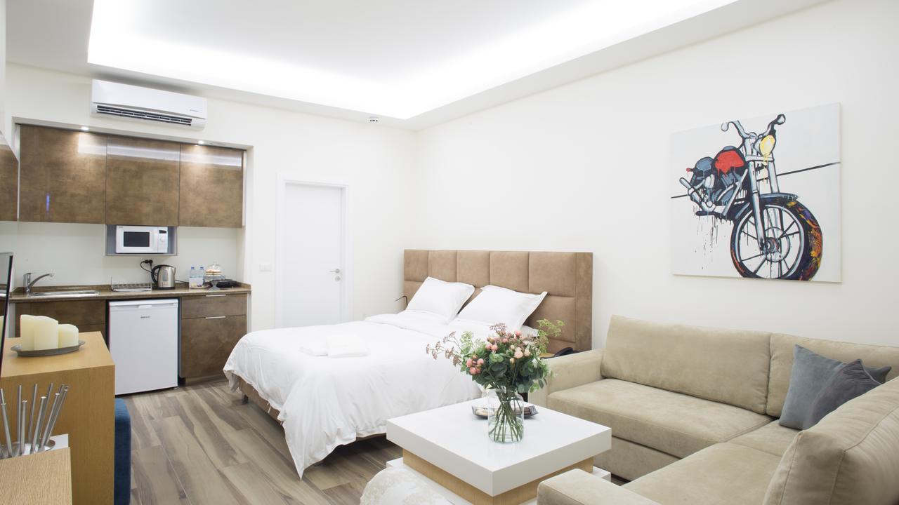 The Stay Furnished Apartments Dbayeh Esterno foto