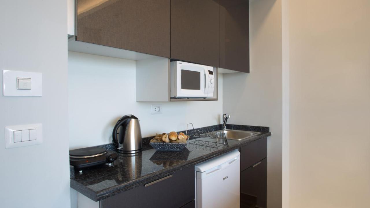 The Stay Furnished Apartments Dbayeh Esterno foto