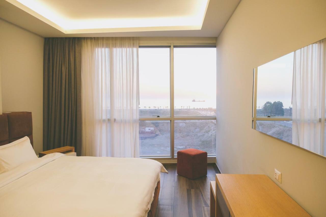 The Stay Furnished Apartments Dbayeh Esterno foto